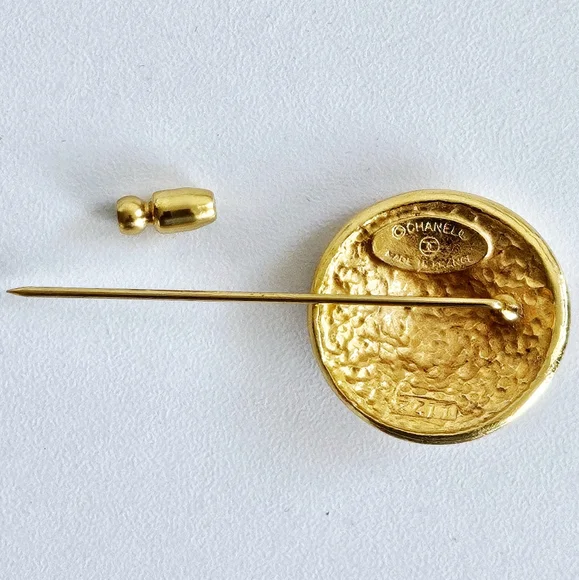 Chanel Vintage Gold-plated Pin Brooch - Picture 4 of 5